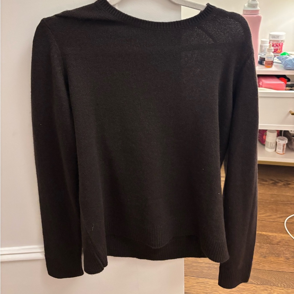 NEW‎ Theory Brown Crewneck Sweater